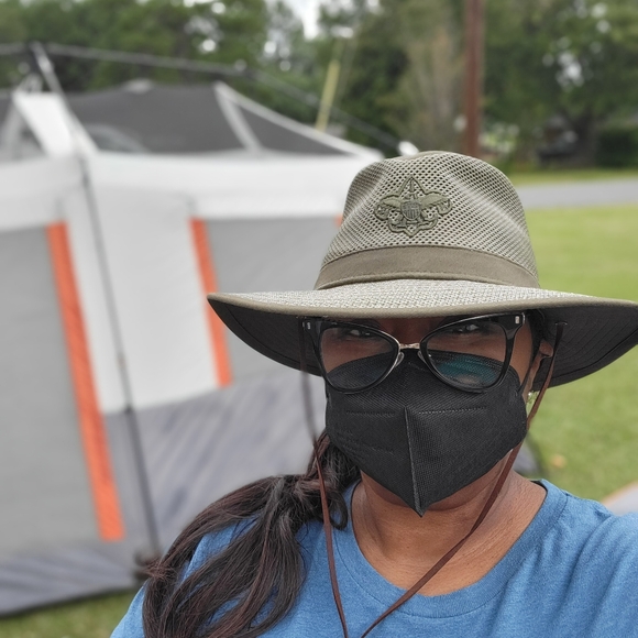 Meet your Posher, Crystal - Picture 4 of 4